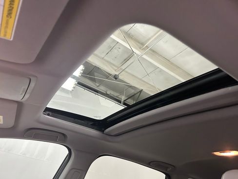 Used 2019 Honda CR-V EX-L image 18