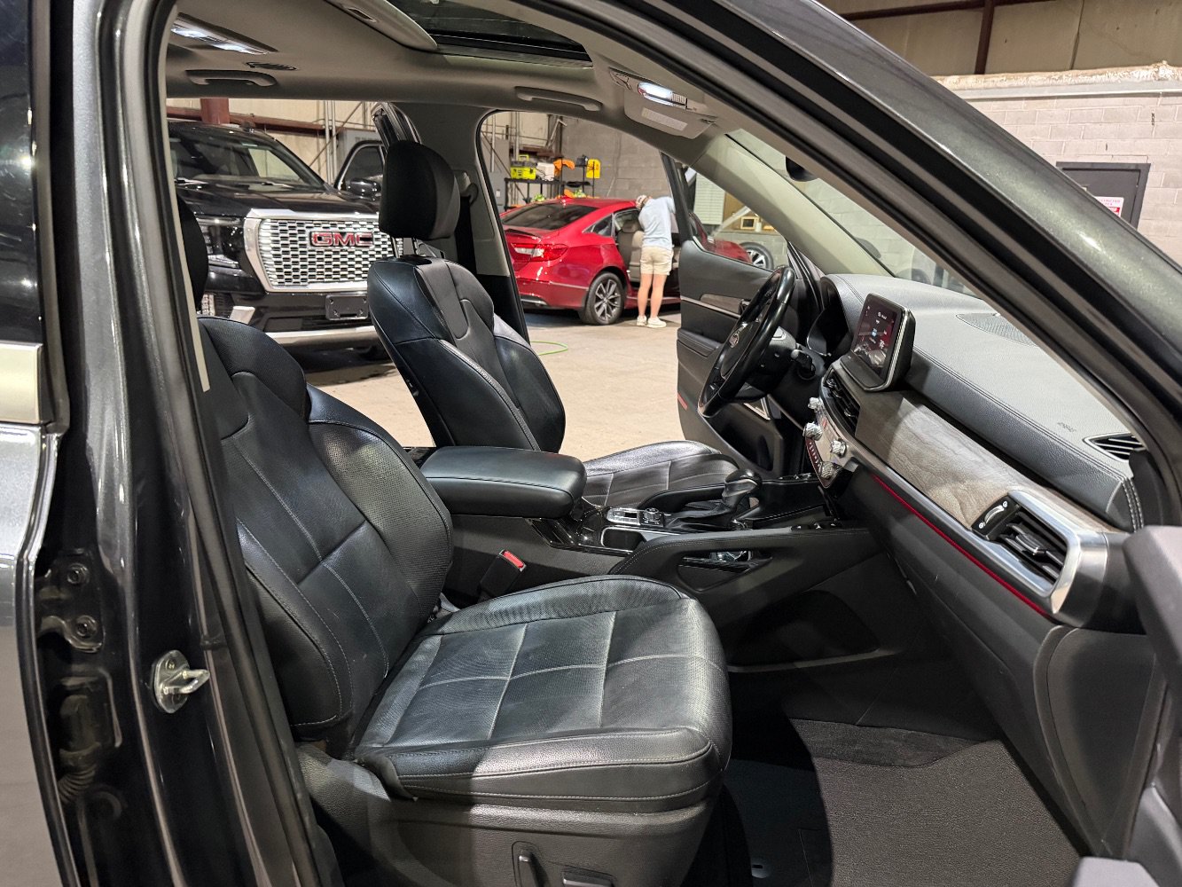 Used 2021 Kia Telluride SX w/ Towing Package AWD/4WD image 26