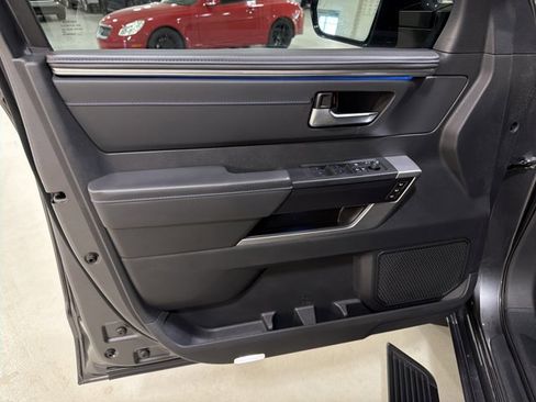 Used 2024 Toyota Tundra Platinum image 17