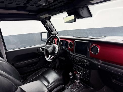 Used 2021 Jeep Wrangler Unlimited Rubicon AWD/4WD image 11