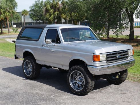 Used 1990 Ford Bronco AWD/4WD image 37