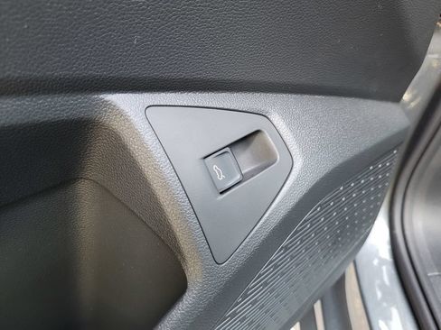 New 2026 Volkswagen Jetta SE FWD image 25