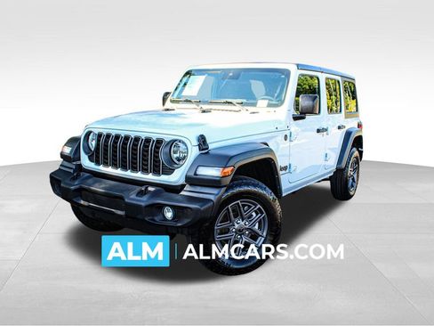 Used 2025 Jeep Wrangler Unlimited Sport AWD/4WD image 1