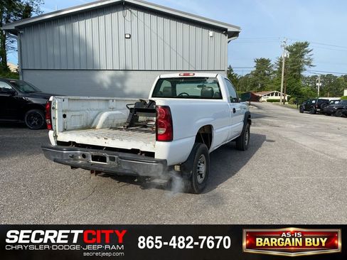 Used 2006 Chevrolet Silverado 2500 W/T RWD image 5