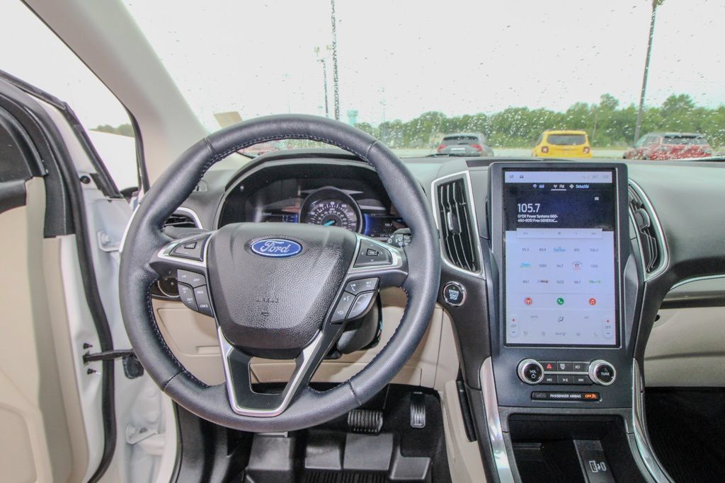 Used 2023 Ford Edge Titanium AWD/4WD image 28