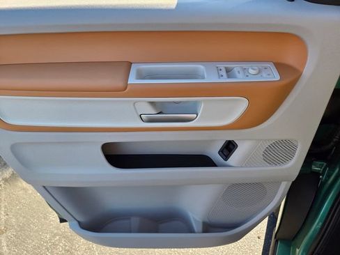 New 2025 Volkswagen ID. Buzz 1st Edition AWD/4WD image 9