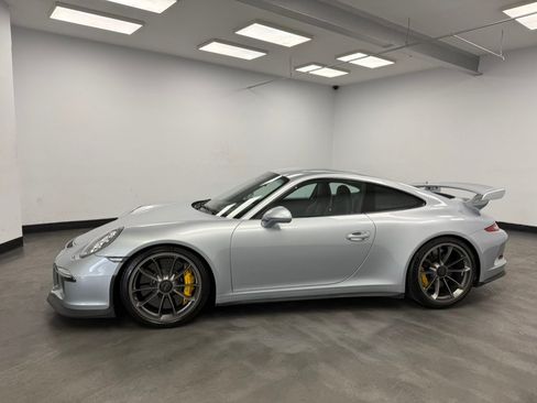 Used 2014 Porsche 911 GT3 RWD image 10
