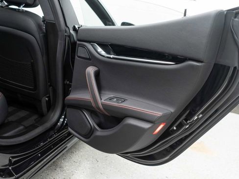 Used 2022 Maserati Ghibli Modena Q4 image 27