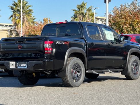 New 2026 Nissan Frontier PRO-4X w/ Tow Package image 4