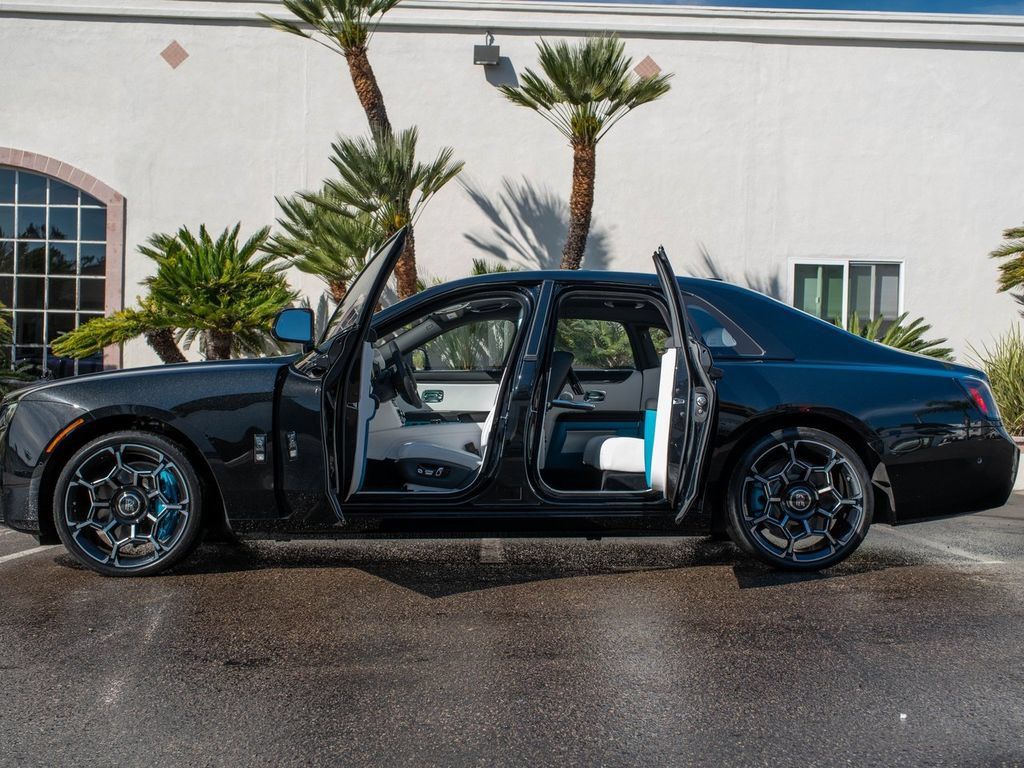New 2026 Rolls-Royce Ghost Black Badge AWD/4WD image 19