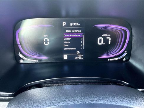 Used 2025 Kia Soul LX w/ LX Technology Package FWD image 18