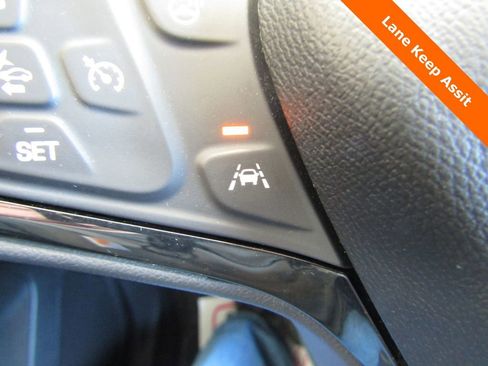 Used 2024 Chevrolet Equinox RS w/ RS Leather Package AWD/4WD image 9