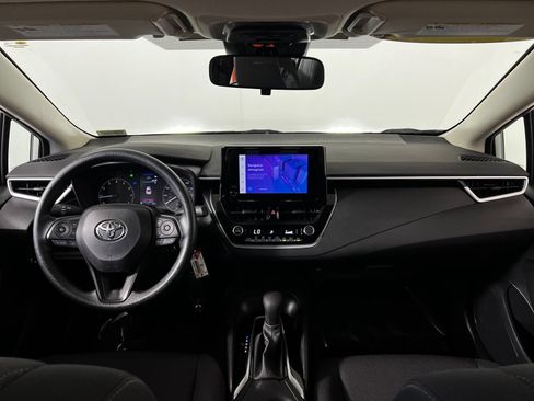Certified 2025 Toyota Corolla LE FWD image 16