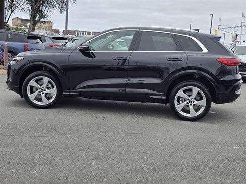 Used 2025 Audi Q5 Premium Plus image 35