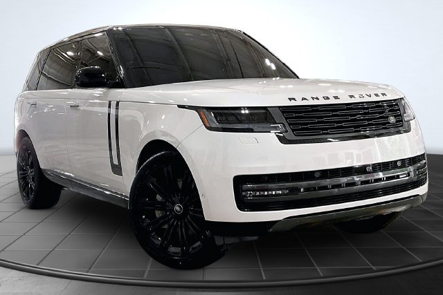 Used 2025 Land Rover Range Rover Long Wheelbase Autobiography AWD/4WD image 13