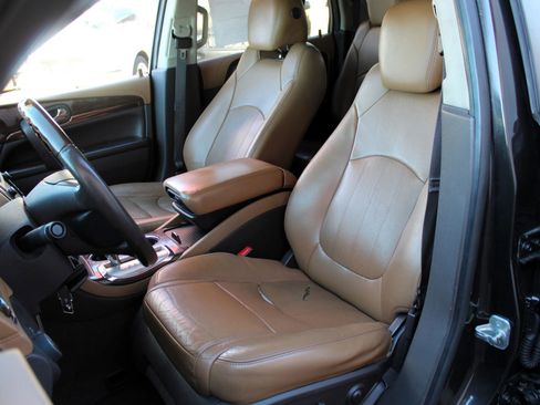 Used 2014 Buick Enclave Leather image 20