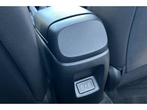 Used 2024 Hyundai Elantra SEL FWD image 42