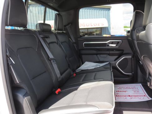 Used 2025 RAM 1500 Laramie w/ Sport Appearance Package AWD/4WD image 26