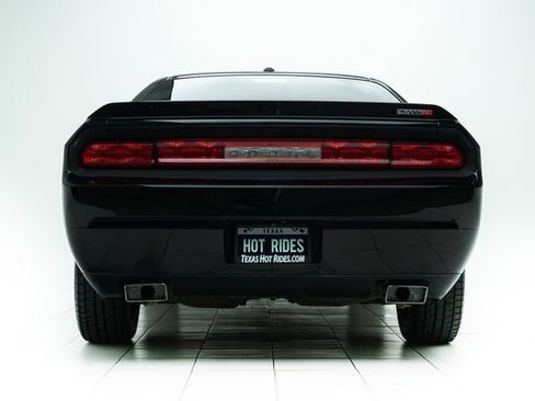 Used 2012 Dodge Challenger SRT8 w/ Premium Sound Group image 16