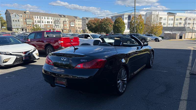 Used 2014 INFINITI Q60 Sport Convertible w/ Premium Package RWD image 32