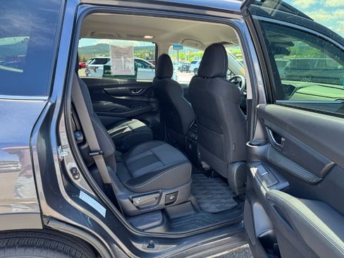 Used 2025 Subaru Ascent Premium AWD/4WD image 22