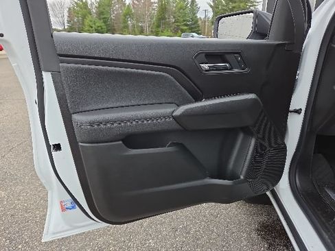 New 2026 Chevrolet Colorado LT w/ LT Convenience Package AWD/4WD image 46