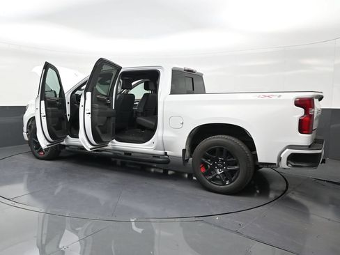 Used 2024 Chevrolet Silverado 1500 RST w/ Redline Edition AWD/4WD image 31