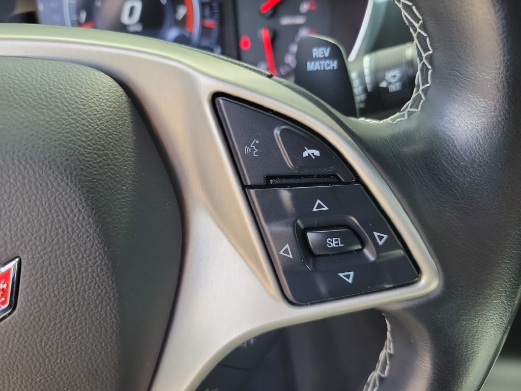 Used 2018 Chevrolet Corvette Z06 RWD image 16