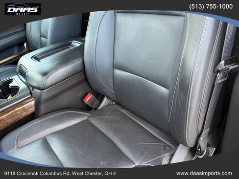Used 2020 Chevrolet Suburban LT AWD/4WD image 11