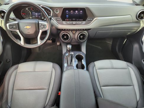 Used 2019 Chevrolet Blazer LT FWD image 8