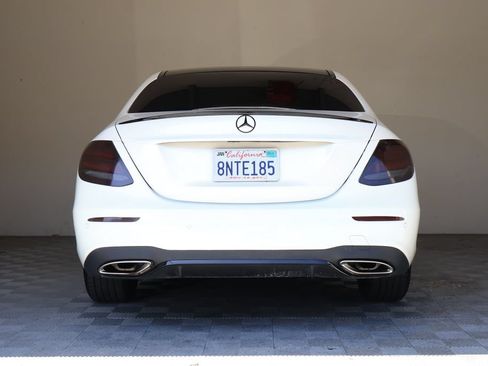 Used 2020 Mercedes-Benz E 350 Sedan image 11