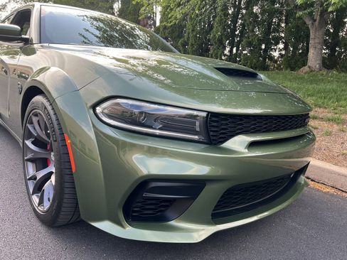 Used 2022 Dodge Charger SRT Hellcat w/ SRT Black Package image 66