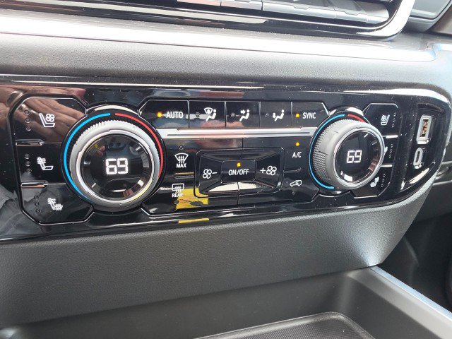 New 2026 Chevrolet Silverado 2500 High Country w/ High Country Premium Package AWD/4WD image 52