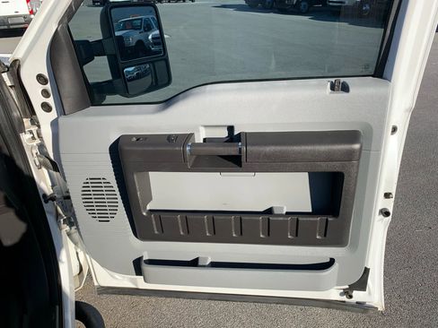 Used 2013 Ford F350 XL w/ PWR Equipment Group image 21