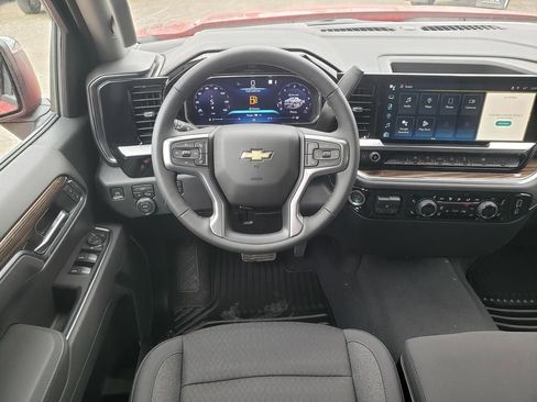 New 2026 Chevrolet Silverado 1500 LT AWD/4WD image 18