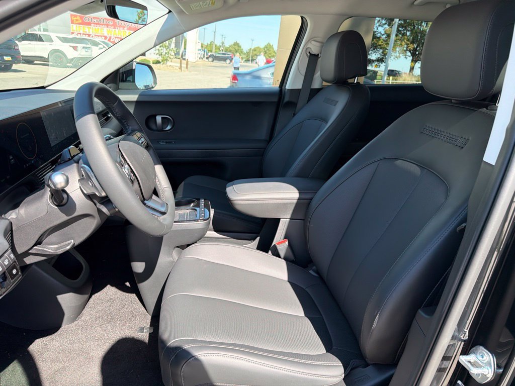 New 2027 Hyundai Ioniq 5 SEL RWD image 18