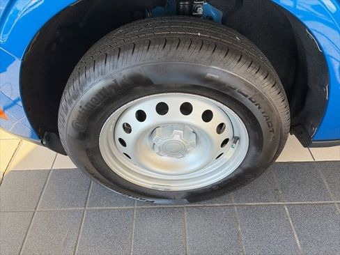 New 2025 Ford Maverick XL w/ Equipment Group 101A image 10