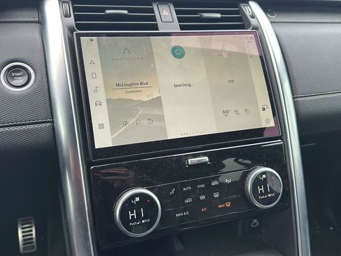 Used 2021 Land Rover Discovery HSE R-Dynamic image 13