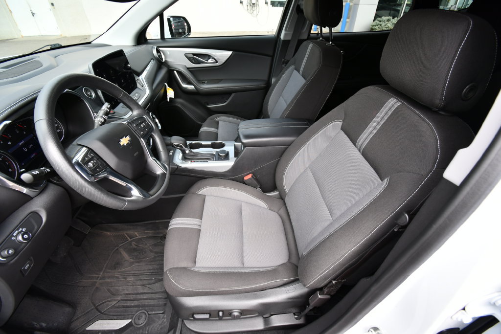 Used 2023 Chevrolet Blazer LT w/ Convenience Package AWD/4WD image 15