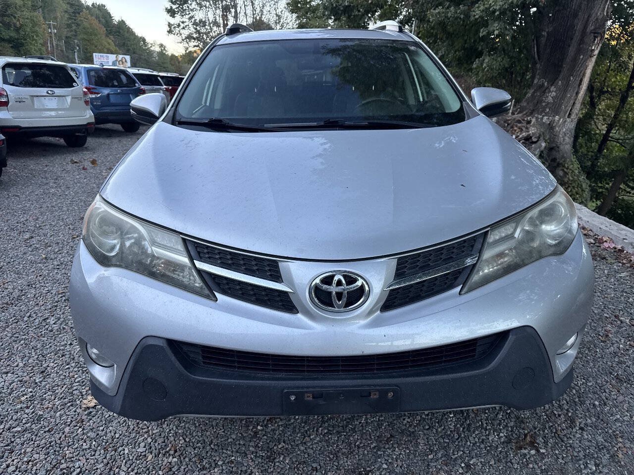 Used 2015 Toyota RAV4 Limited AWD/4WD image 6