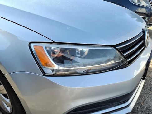 Used 2015 Volkswagen Jetta S FWD image 6