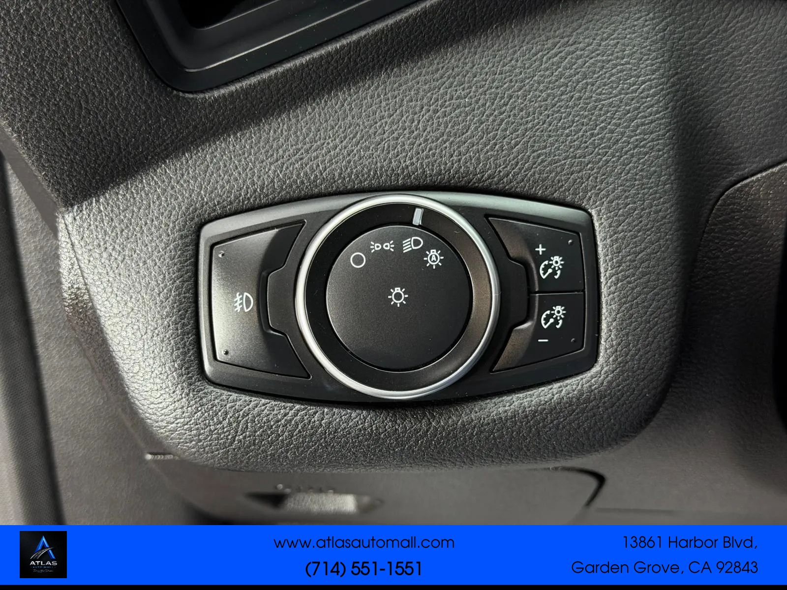 Used 2016 Ford Escape SE w/ Equipment Group 201A FWD image 28