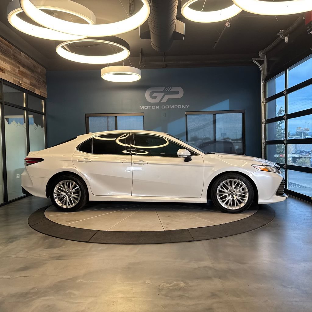 Used 2020 Toyota Camry XLE w/ Protection Package (Q2) FWD image 2