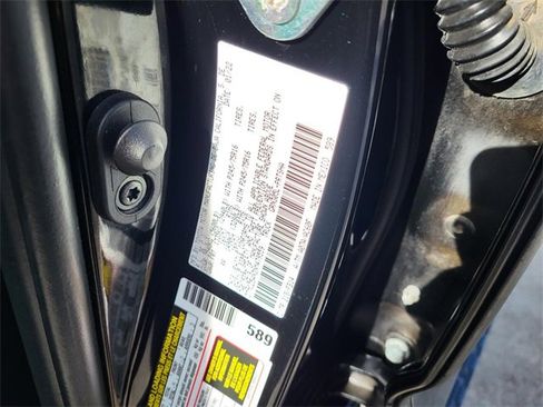 Used 2022 Toyota Tacoma SR image 26