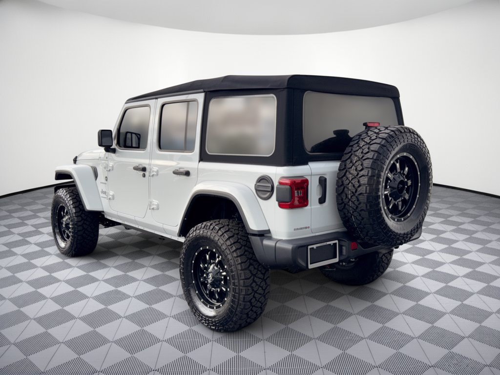Used 2024 Jeep Wrangler Unlimited Sahara AWD/4WD image 3