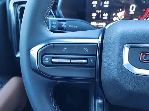 New 2026 GMC Canyon AT4 image 20