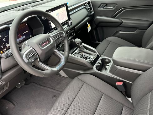 New 2026 GMC Canyon Elevation image 11