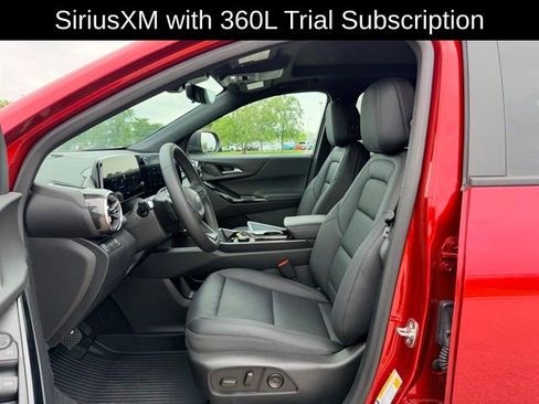 Certified 2026 Chevrolet Equinox LT w/ Convenience Package II AWD/4WD image 8