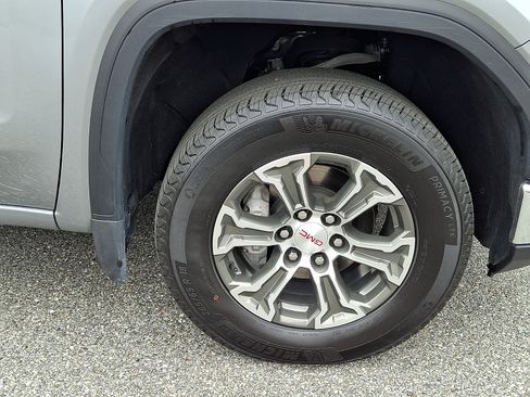 Certified 2026 GMC Sierra 1500 SLT AWD/4WD image 8