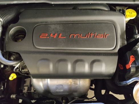 Used 2022 Jeep Compass Latitude w/ Convenience Group AWD/4WD image 30